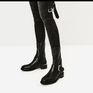 𝅺zara ankle biker boots